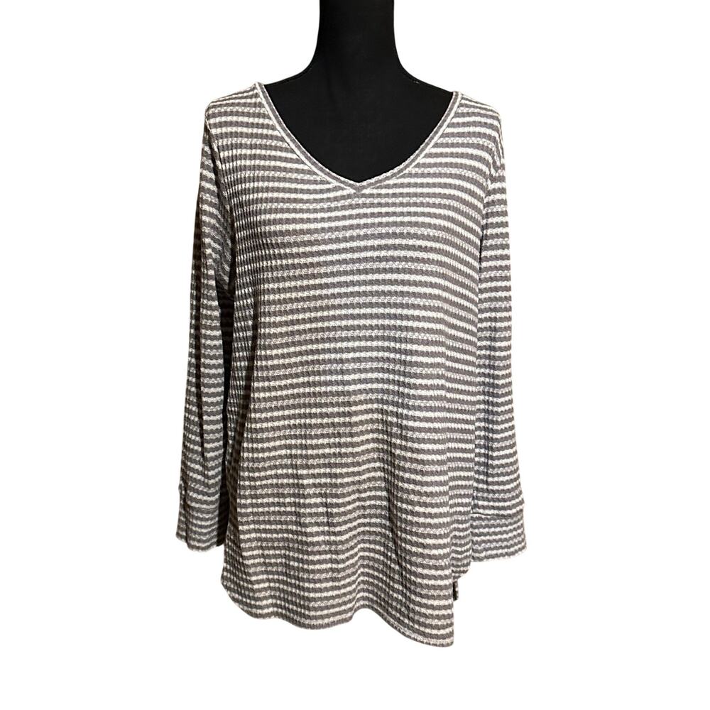 Sonoma Goods for Life Gray White Striped Soft Knit V-Neck Top Size L